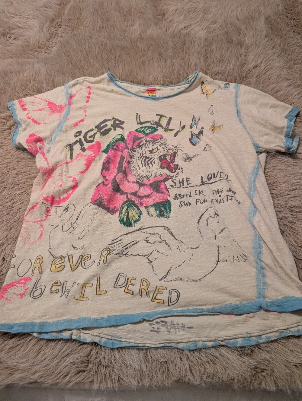 Magnolia Pearl Bewildered Tee Nwt